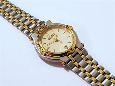 montre femme gucci vintage|gucci wrist watches for women.